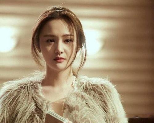 娱乐吃瓜妹钻石色,揭秘钻石色背后的故事